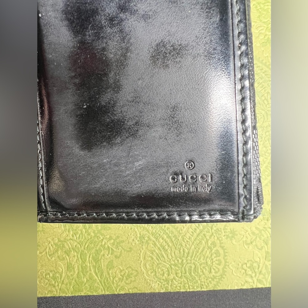 Authentic Gucci Wallet - Picture 9 of 10